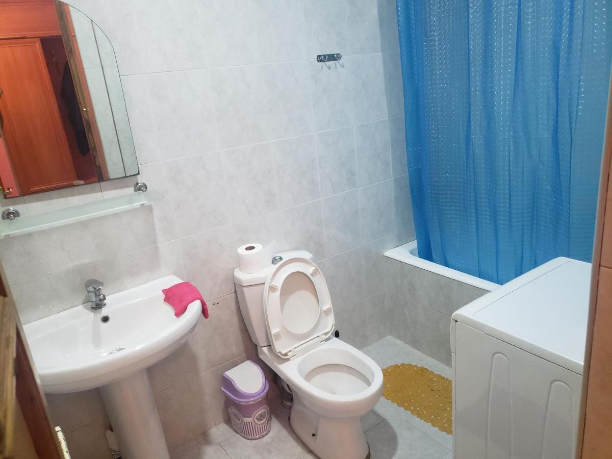 Intercity Hostel 巴统 外观 照片
