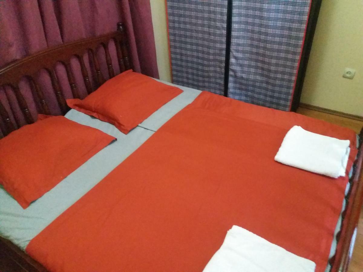 Intercity Hostel 巴统 外观 照片